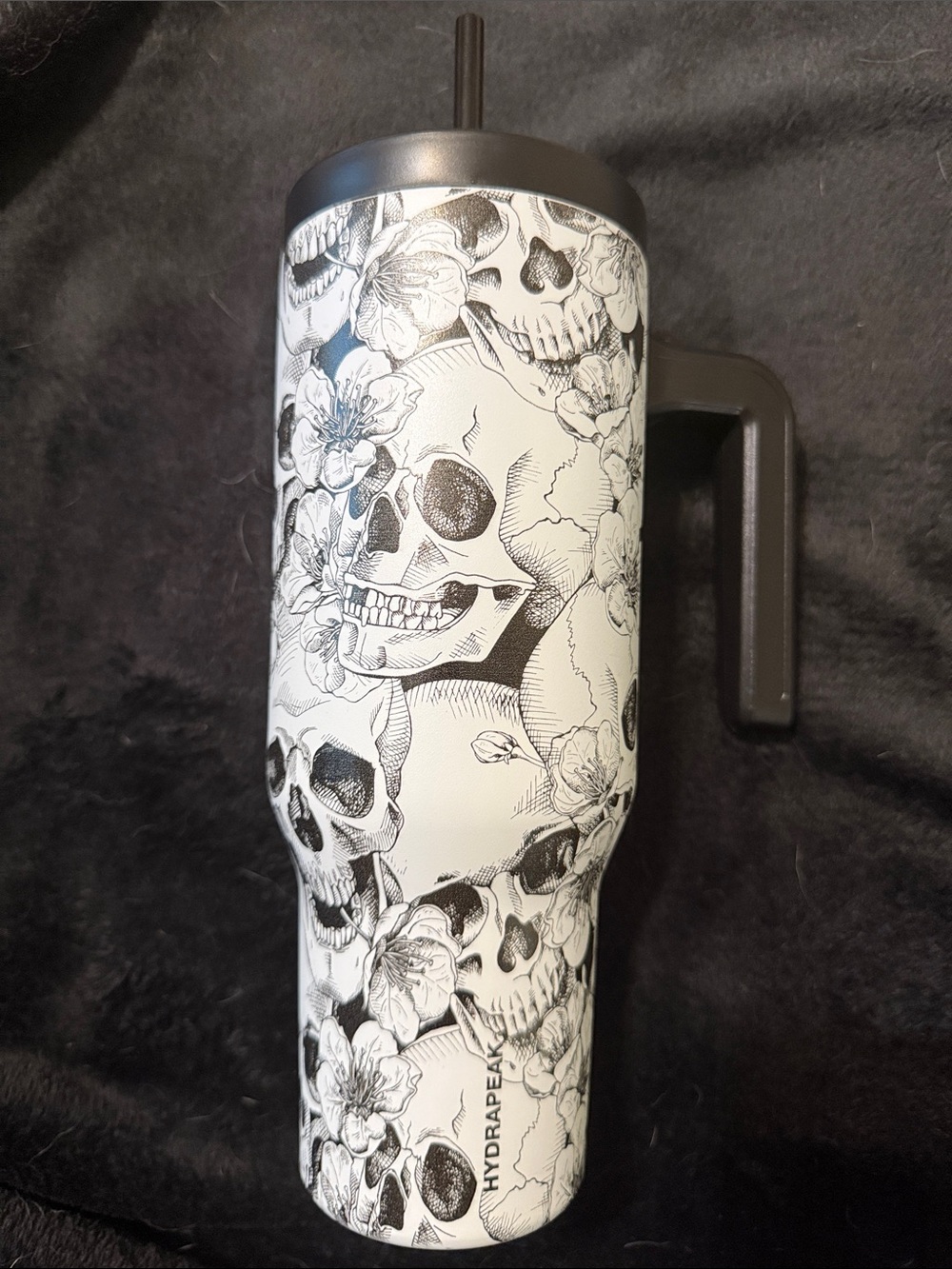 Hydrapeak 40oz Skulls Tumbler